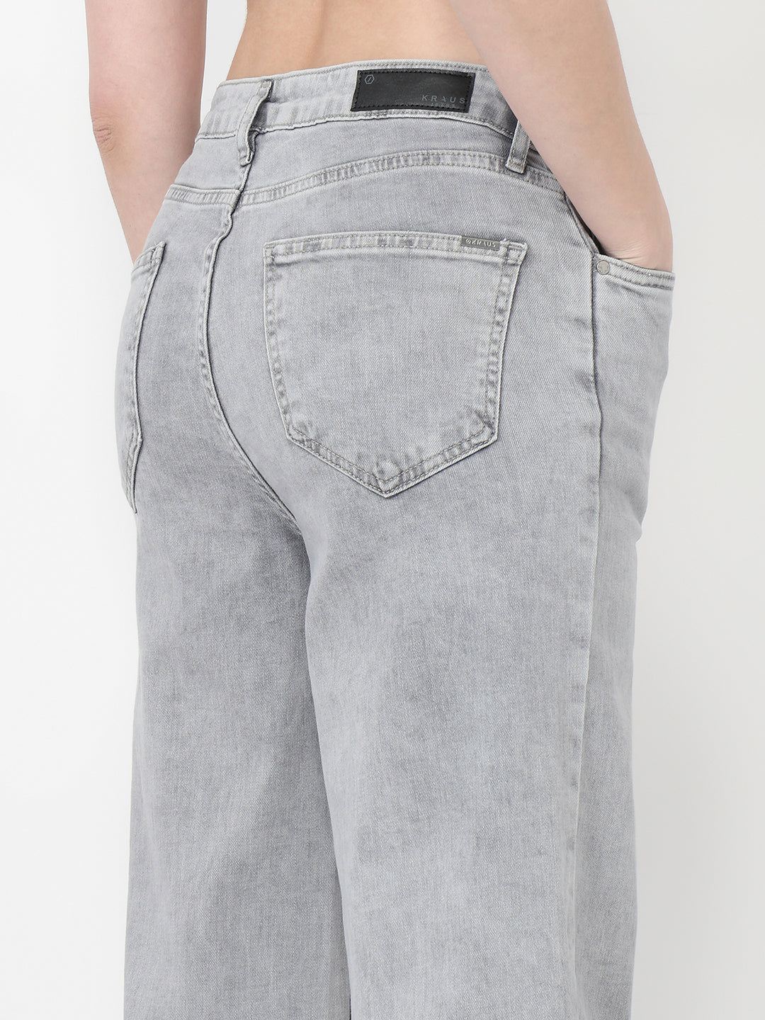 Women Grey High-Rise Wide Leg Jeans - Image 7