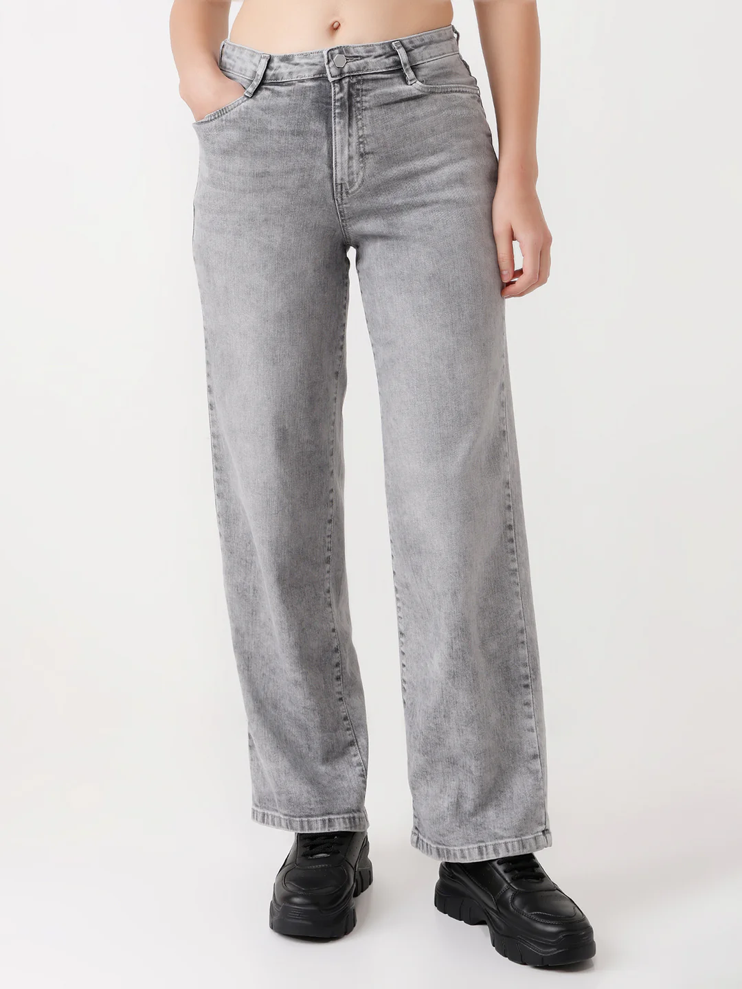 Women Grey High-Rise Wide Leg Jeans - Image 2
