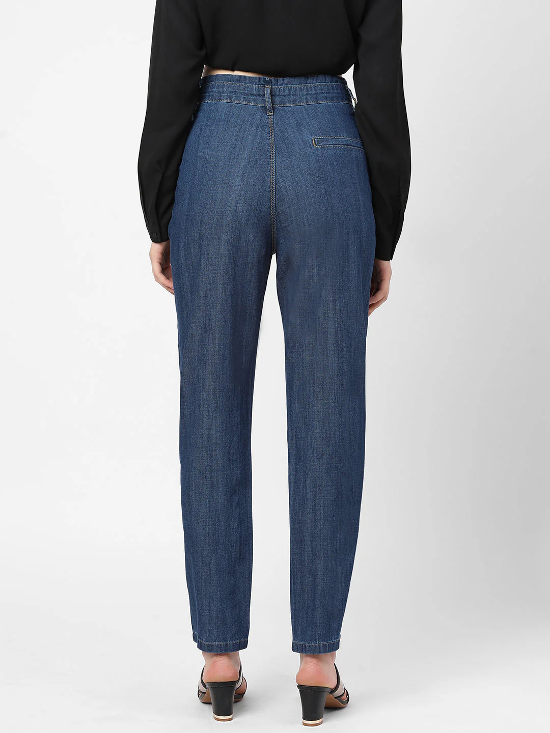 Women High-Rise Baggy Fit Jeans - Image 3