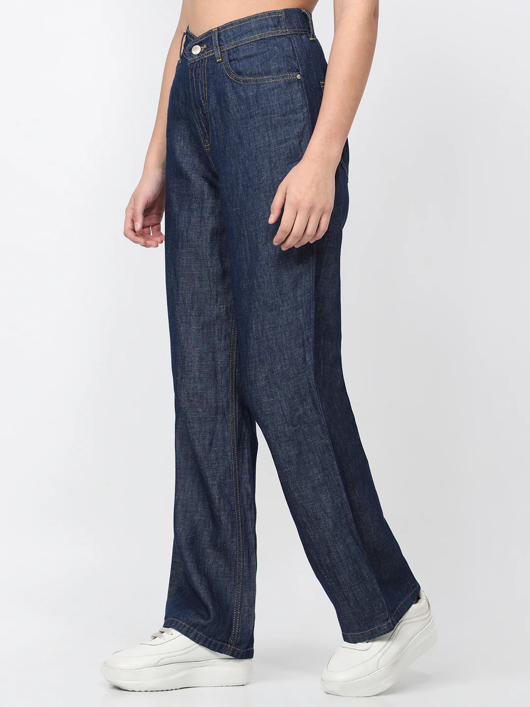 Women High-Rise Baggy Jeans - Image 8