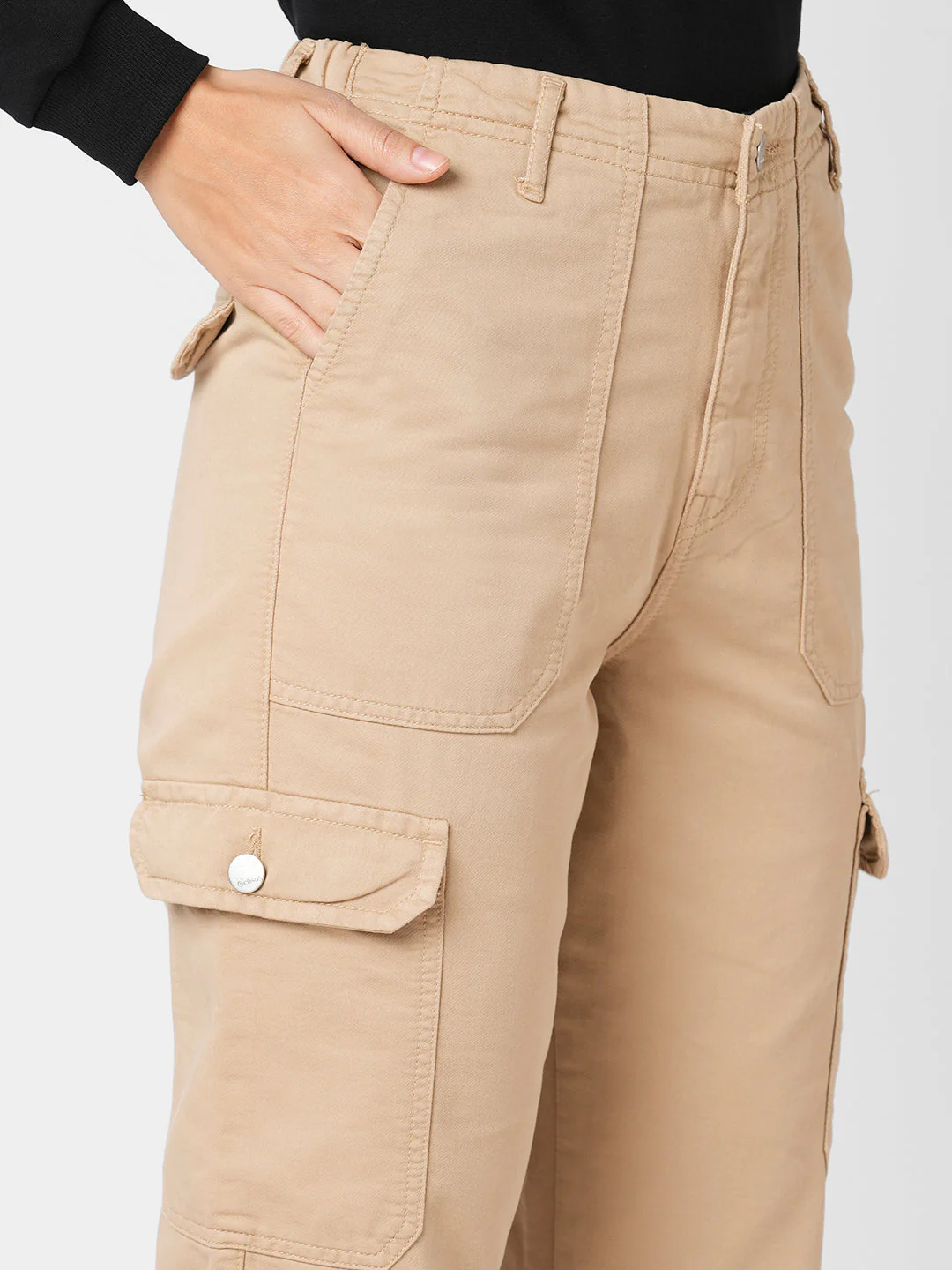 Women High-Rise Cargo - Image 5