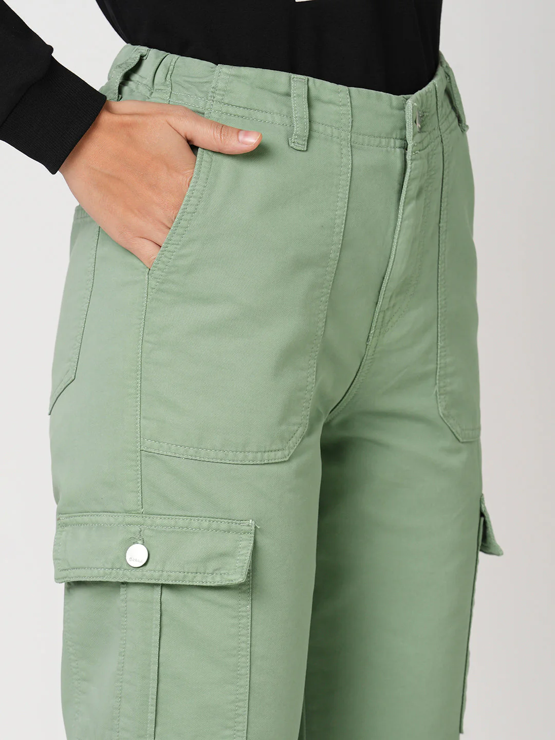Women High-Rise Cargo - Image 6