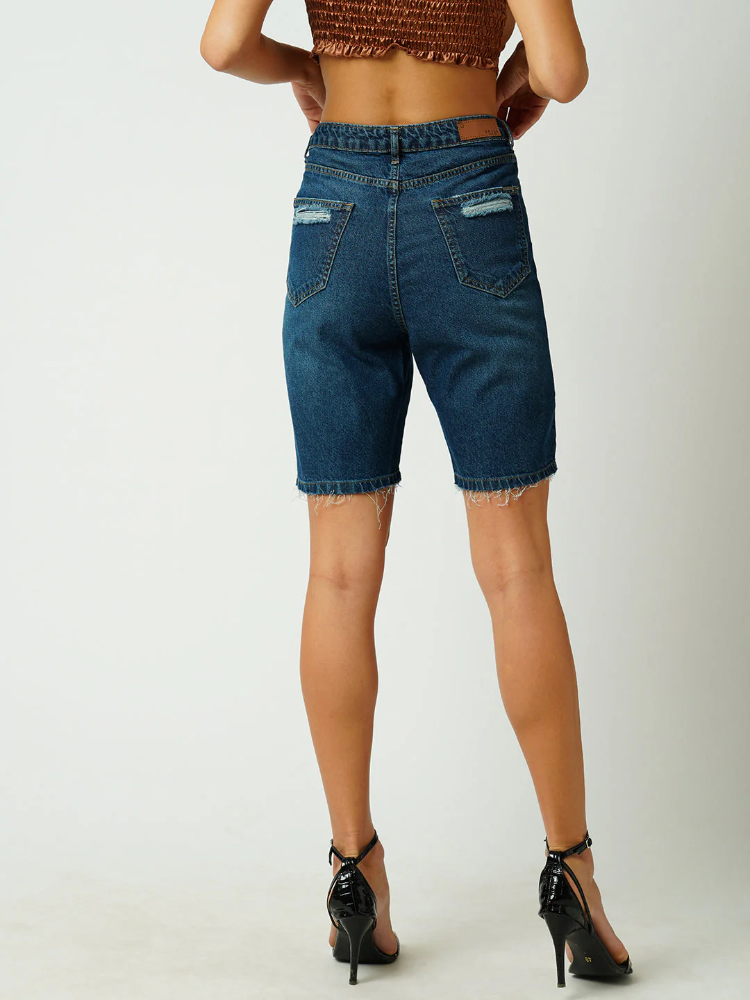 Women High-Rise Comfort Fit Shorts - Image 3