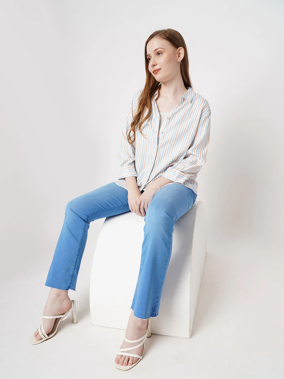 Women High-Rise Crop Flare Jeans