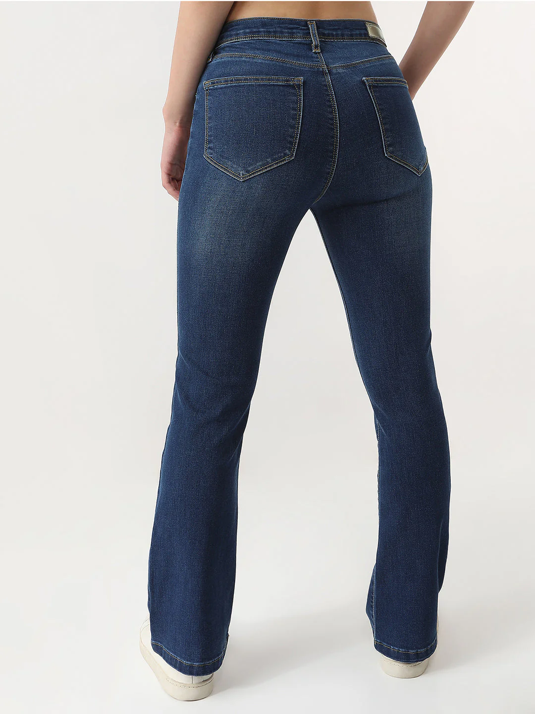 Women High-Rise Flare Jeans - Image 3