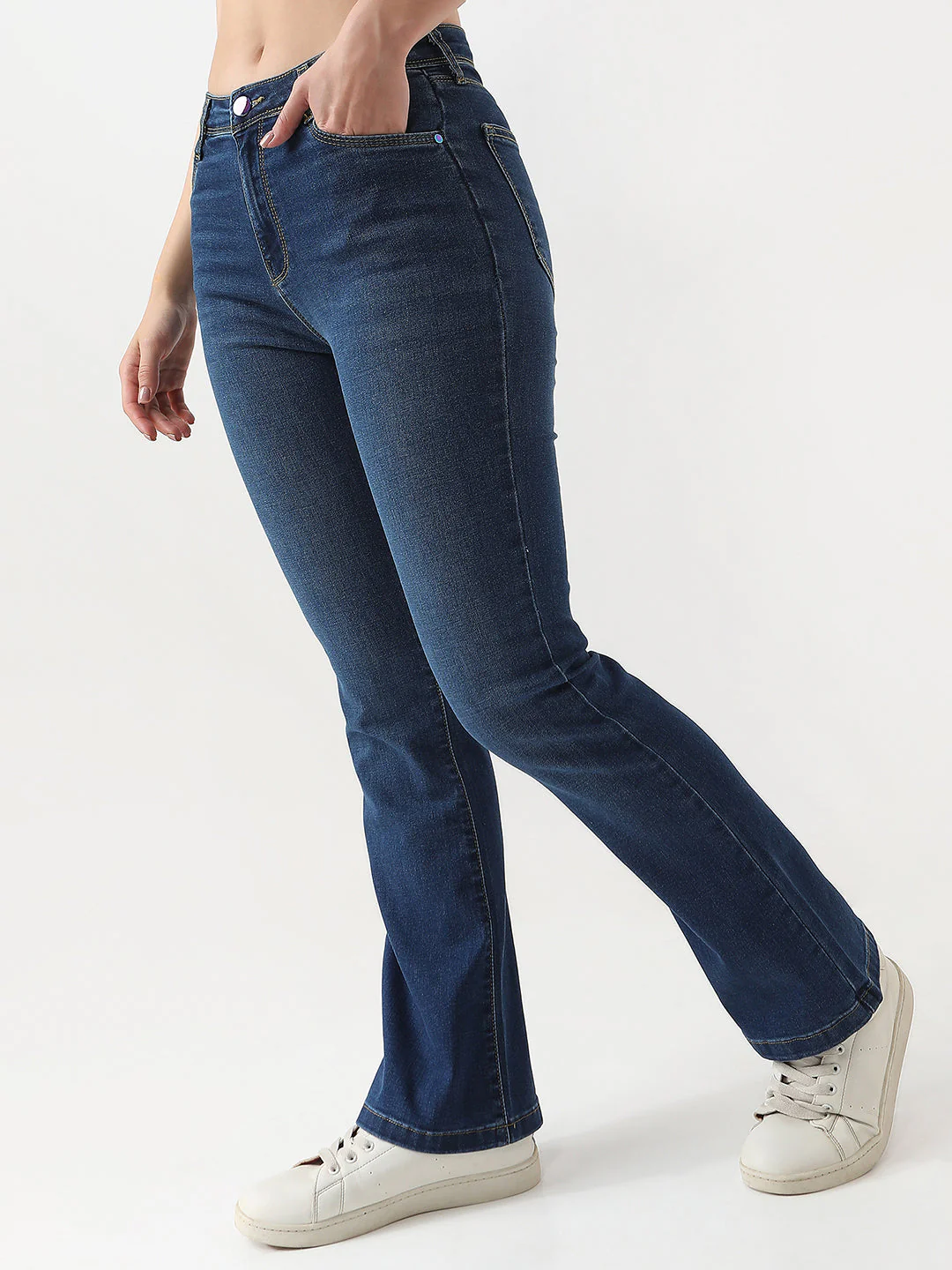 Women High-Rise Flare Jeans - Image 5