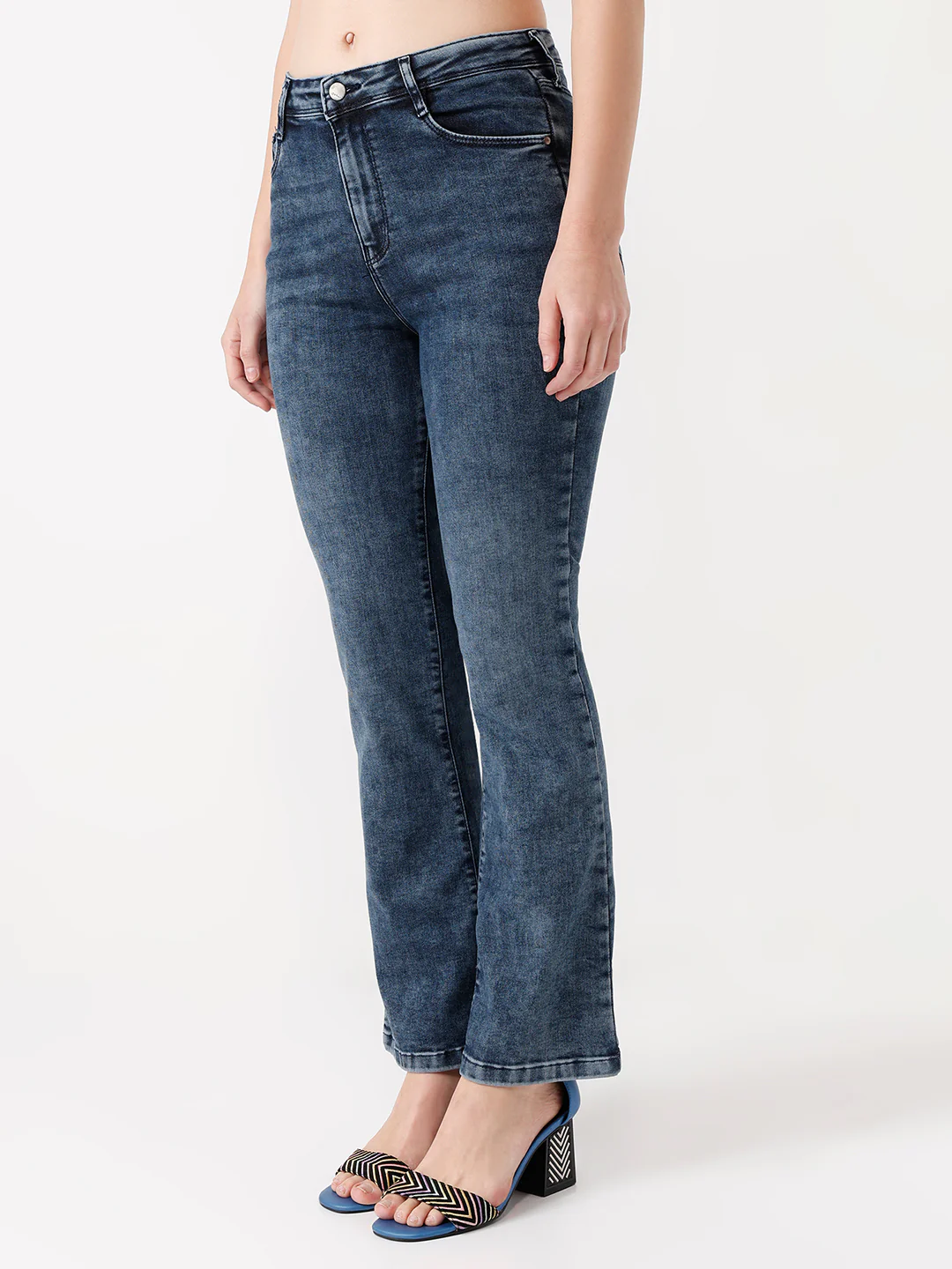Women High-Rise Flare Jeans - Image 7