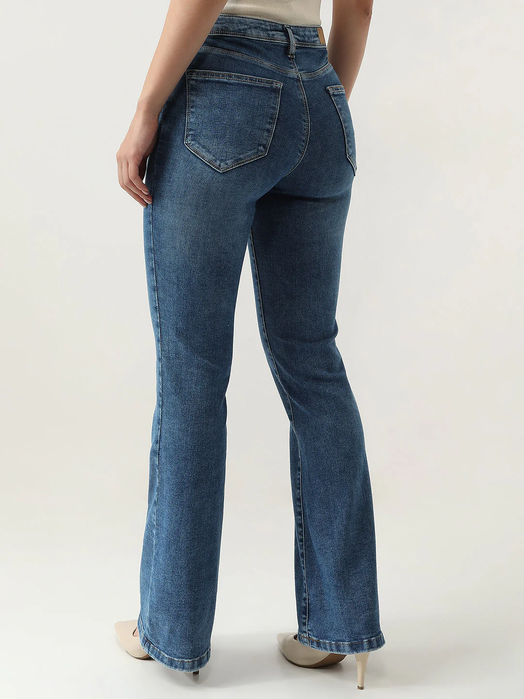 Women High-Rise Flare Jeans - Image 3