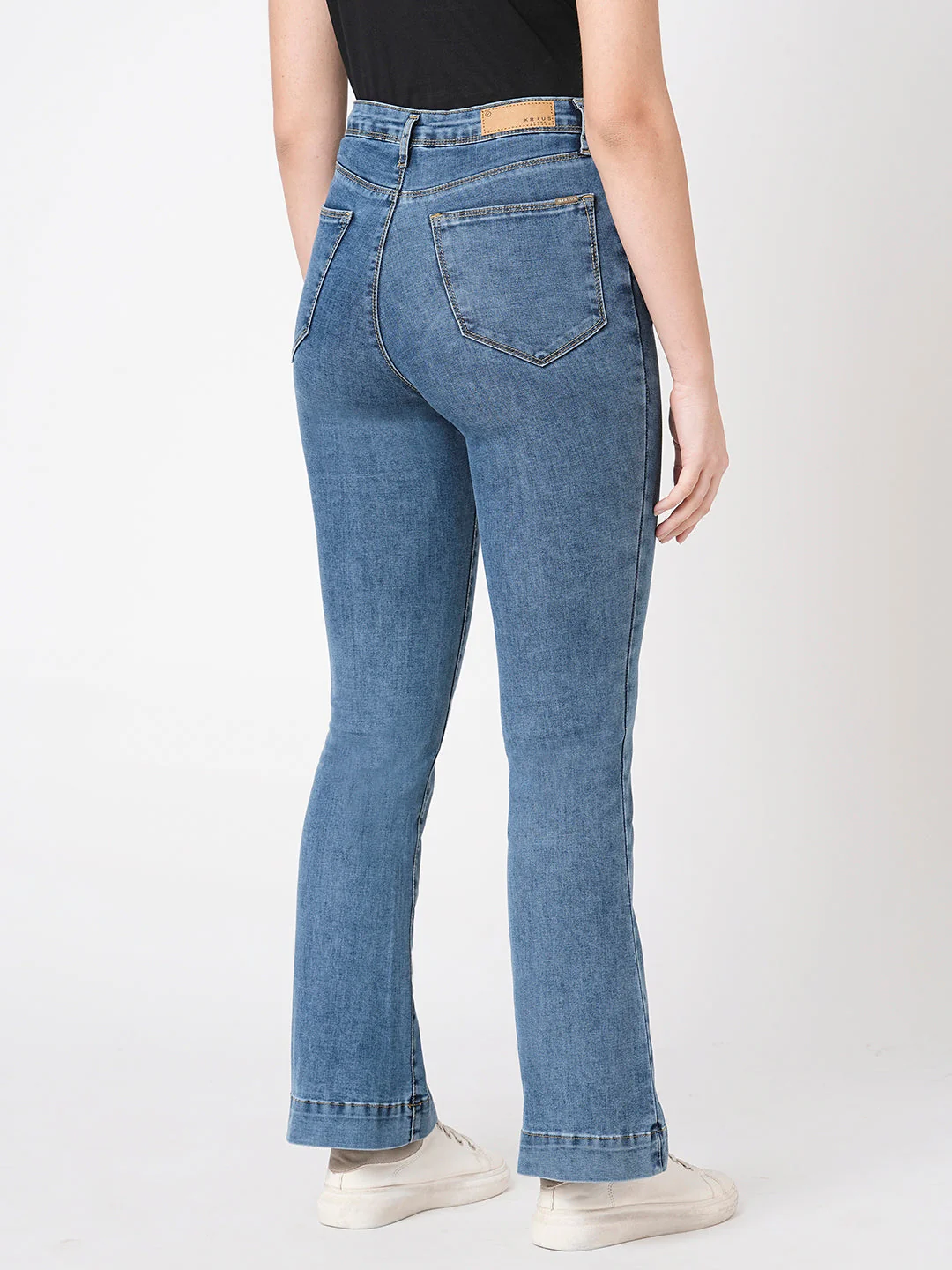 Women High-Rise Flare Jeans - Image 3