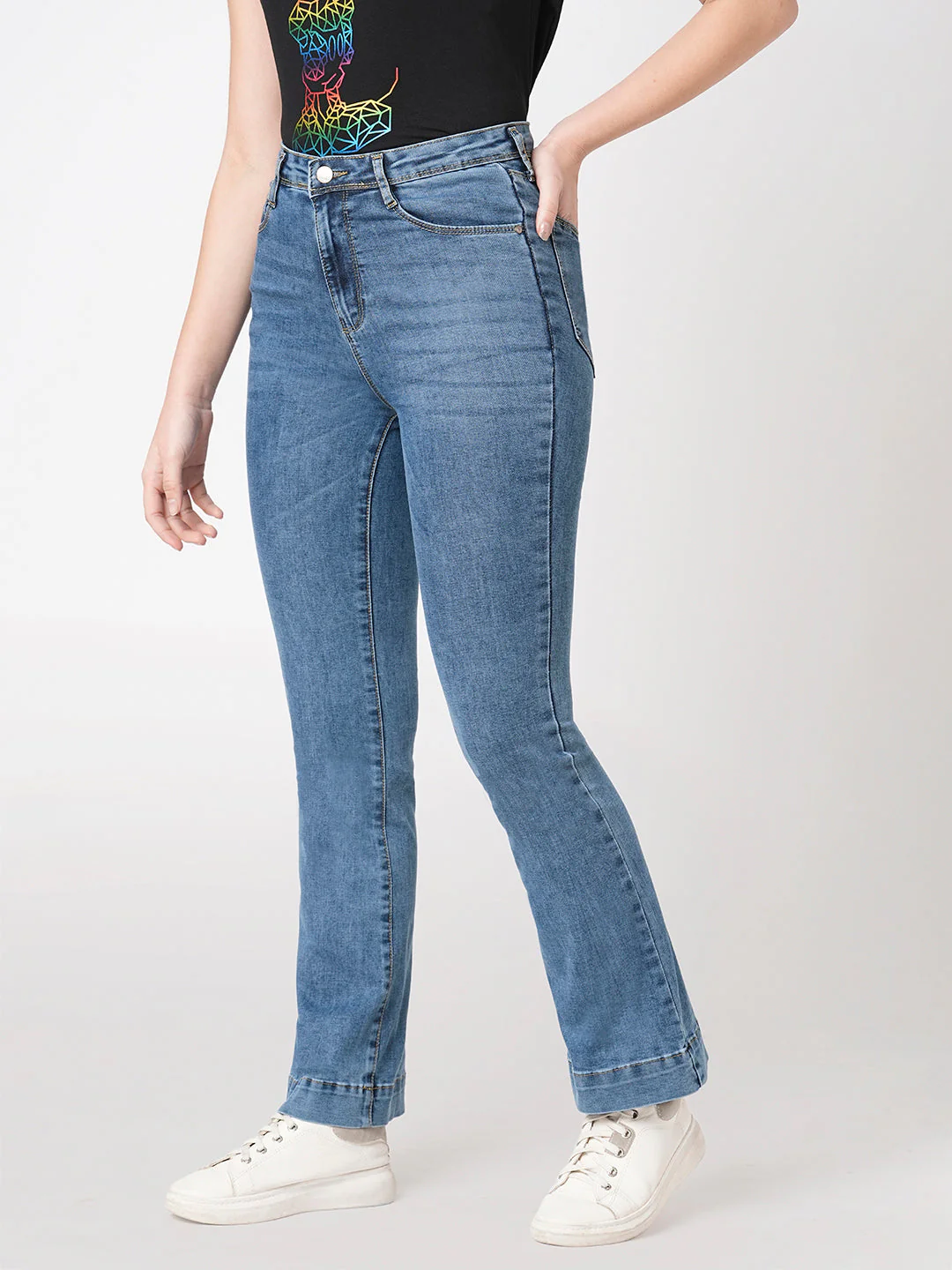Women High-Rise Flare Jeans - Image 6