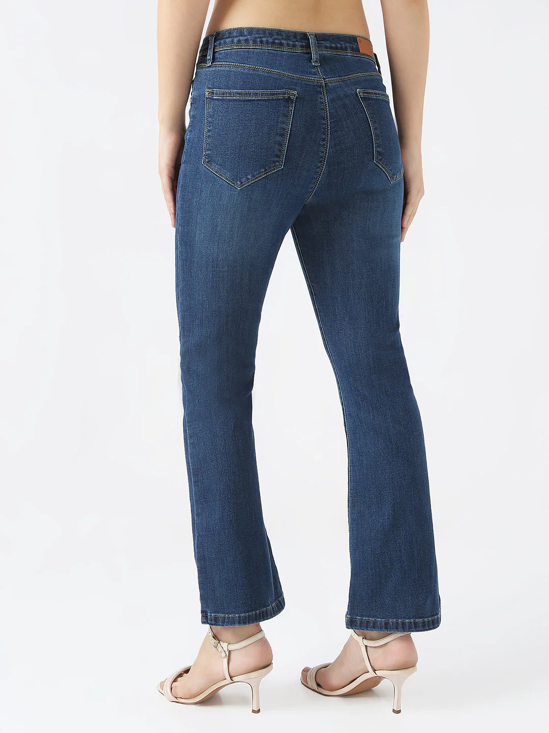 Women High-Rise Flare Jeans - Image 3