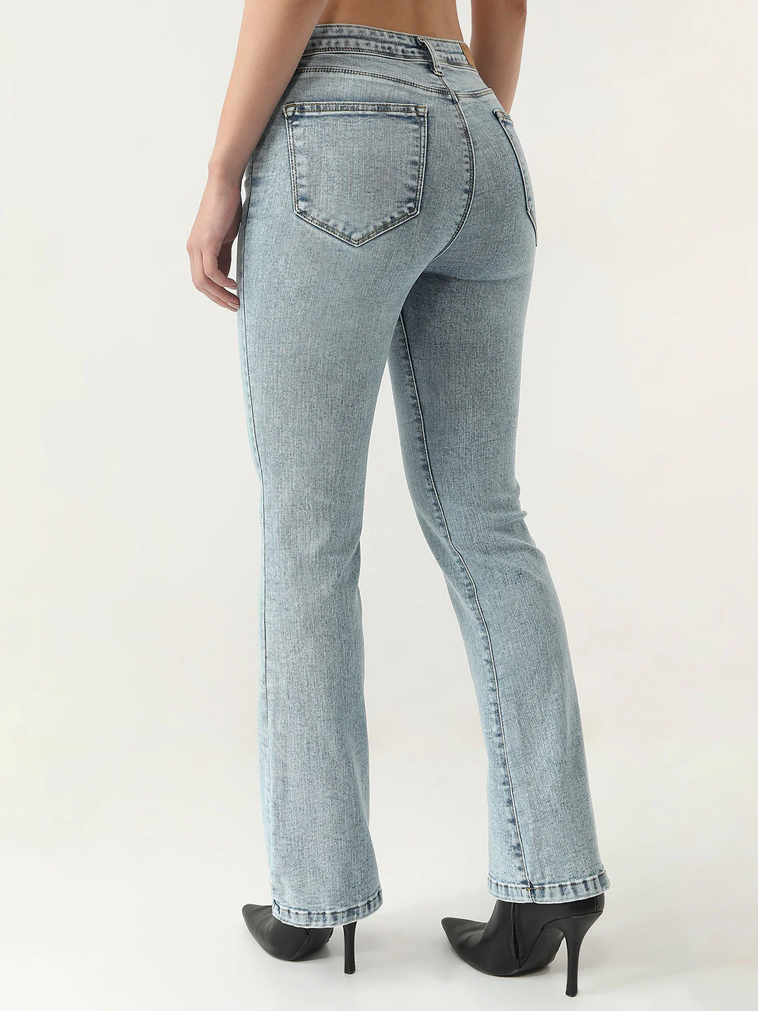 Women High-Rise Flare Jeans - Image 3
