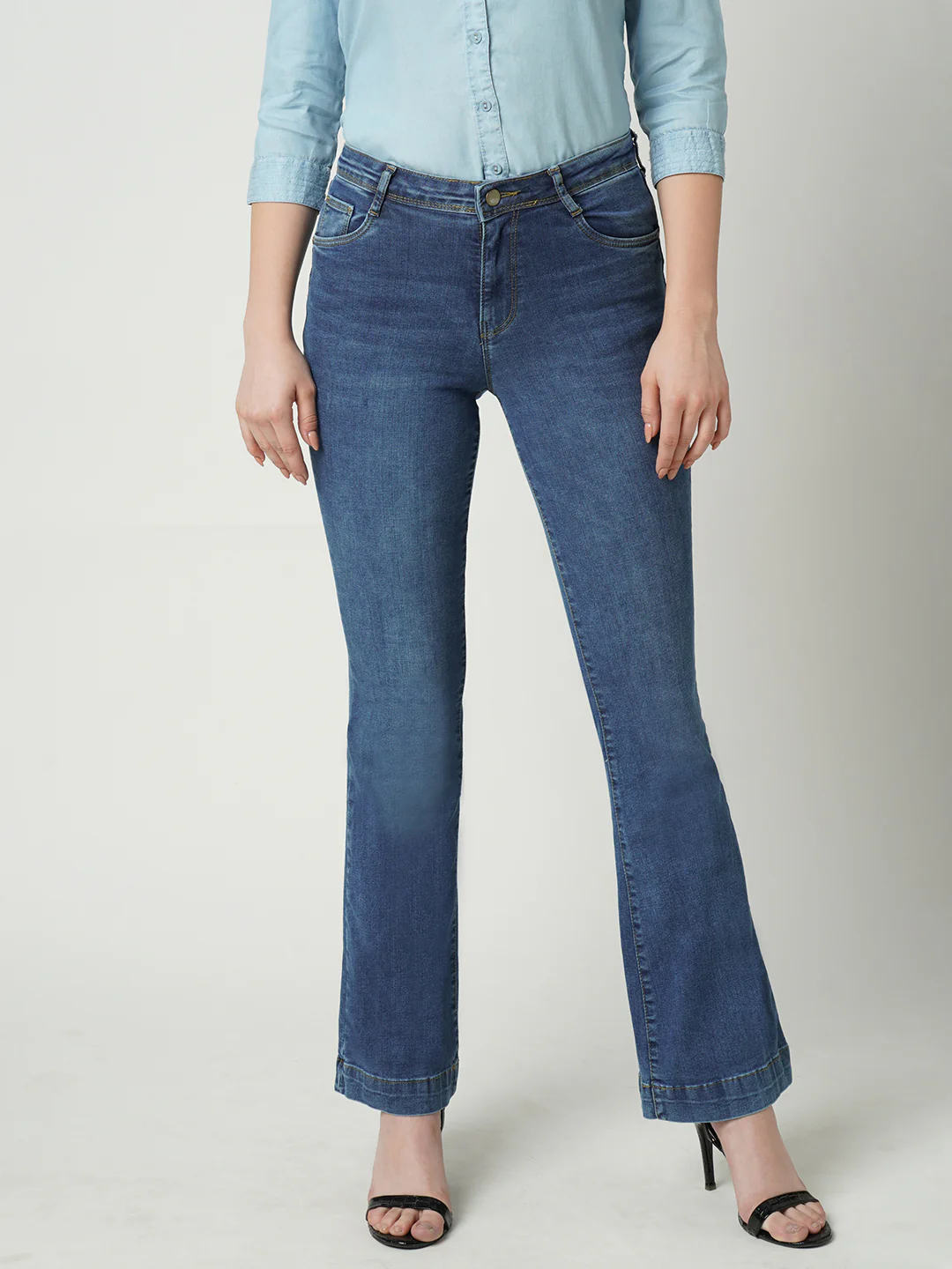 Women High-Rise Flare Jeans - Image 2