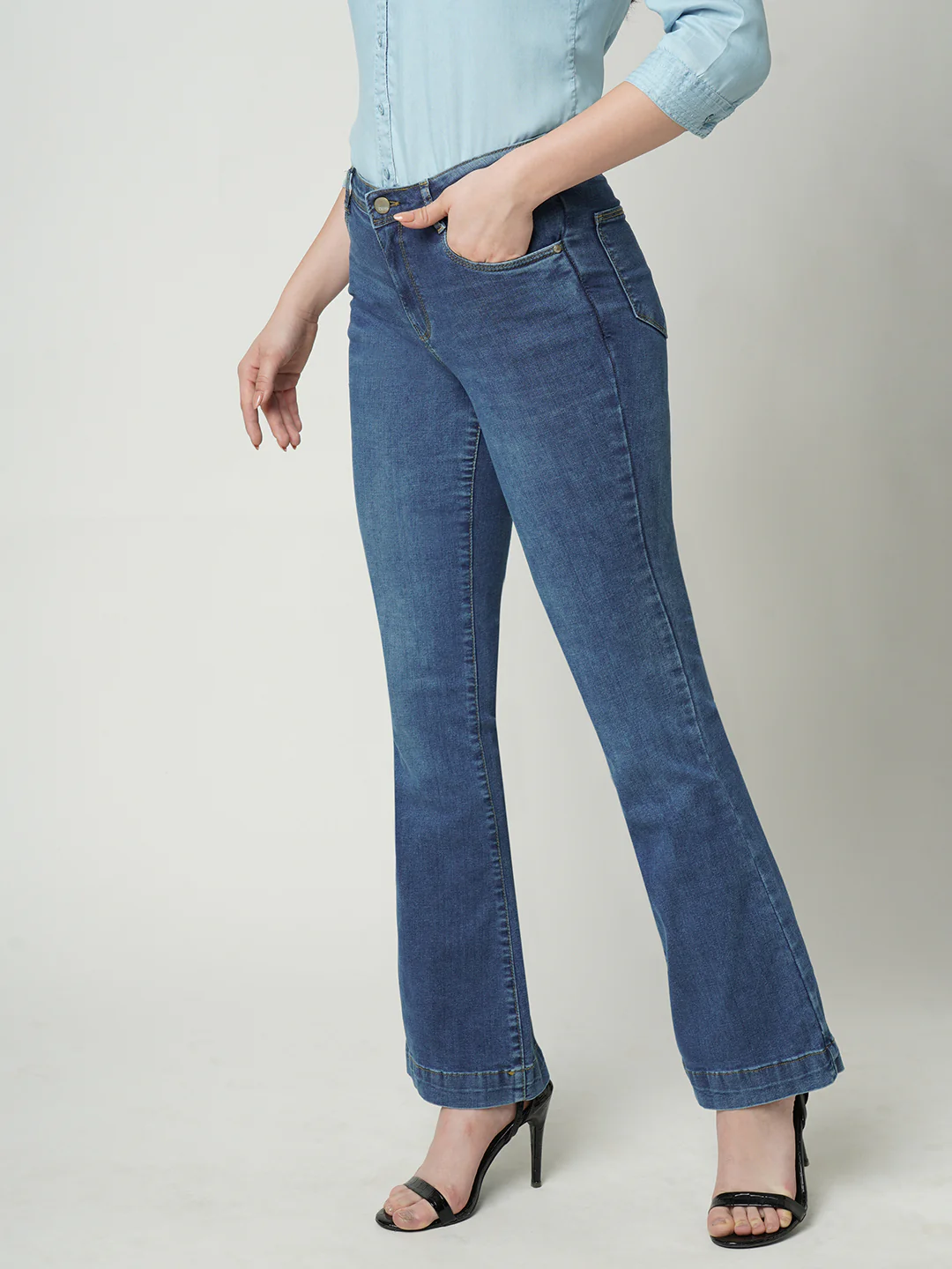 Women High-Rise Flare Jeans - Image 6