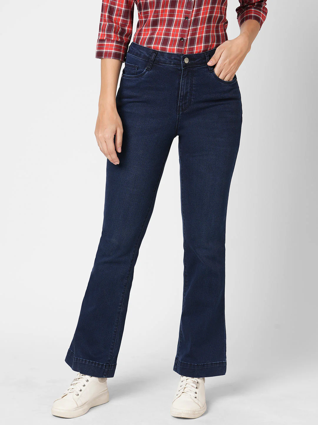 Women High-Rise Flare Jeans - Image 2