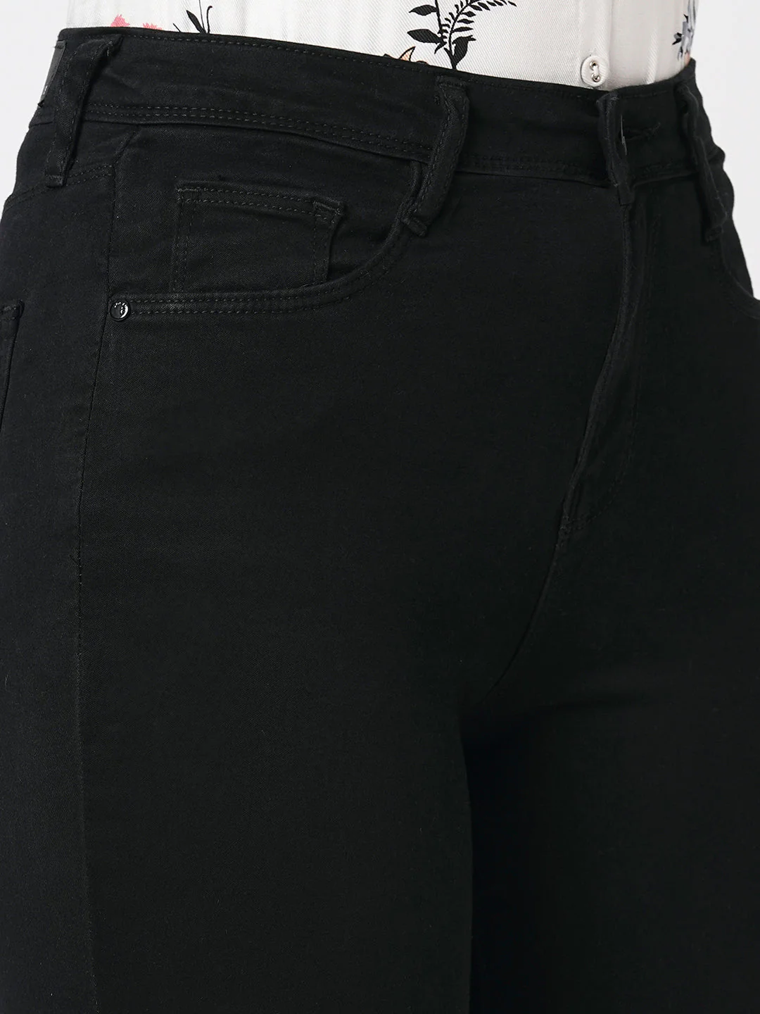 Women High-Rise Flare Jeans - Image 6