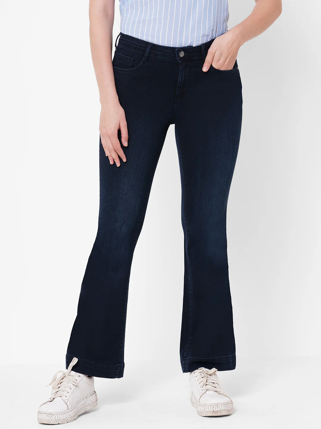 Women High-Rise Flare Jeans - Image 2
