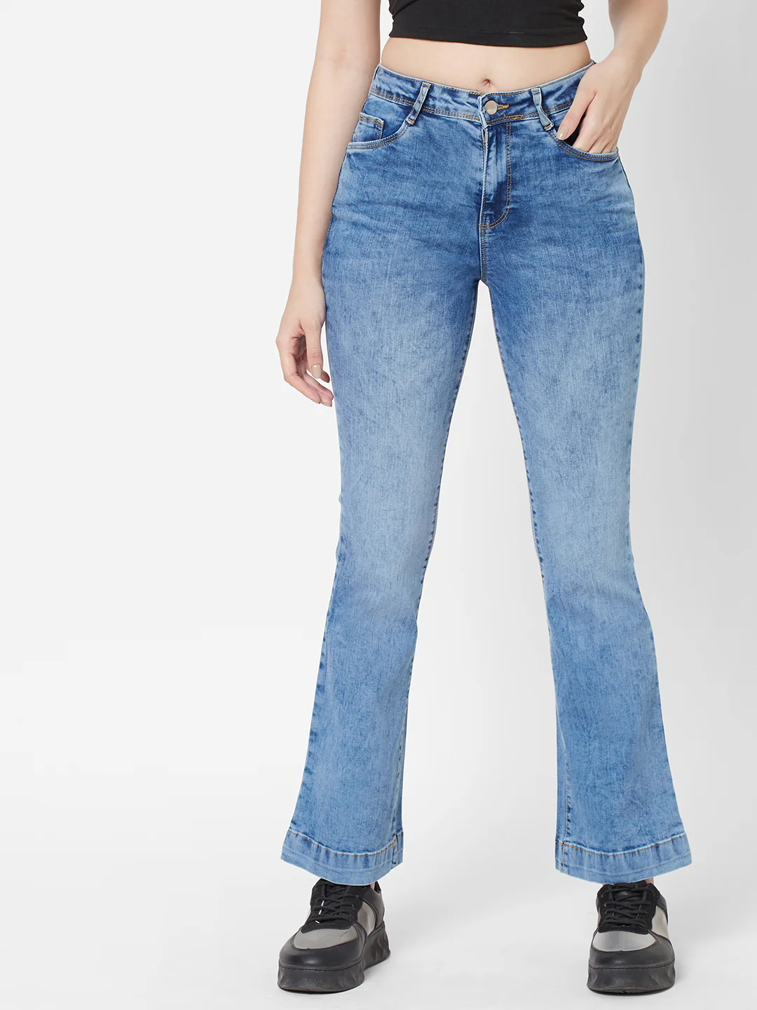 Women High-Rise Flare Jeans - Image 2