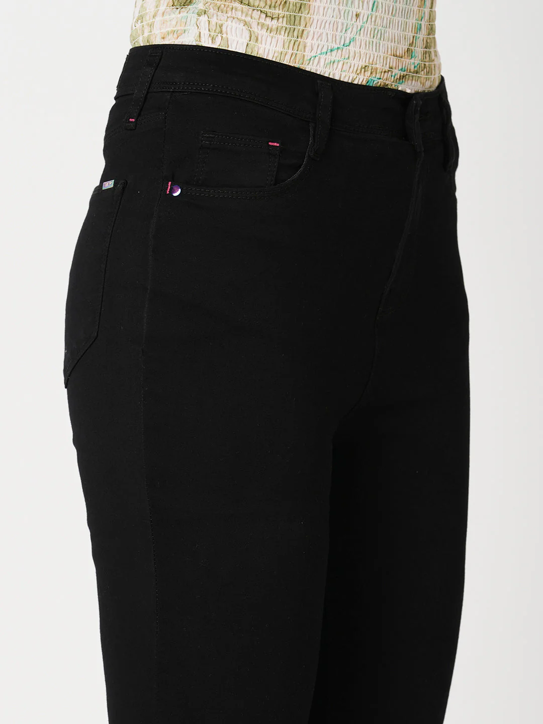 Women High-Rise Flare Jeans - Image 6