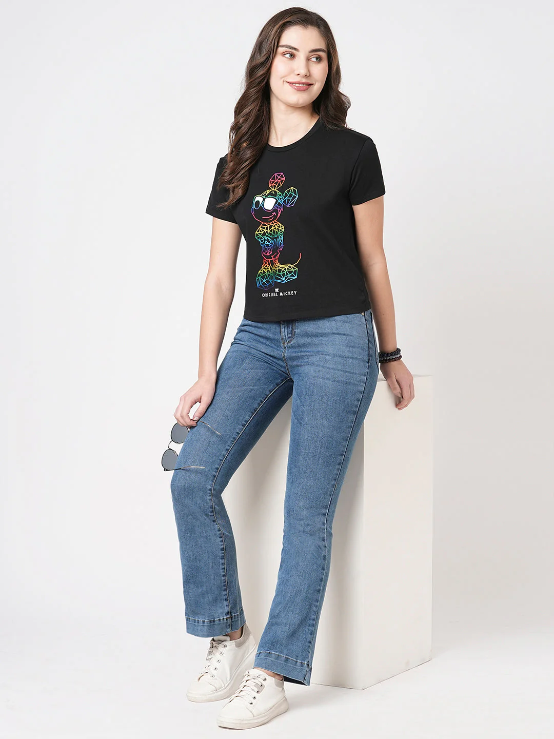 Women High-Rise Flare Jeans - Image 4