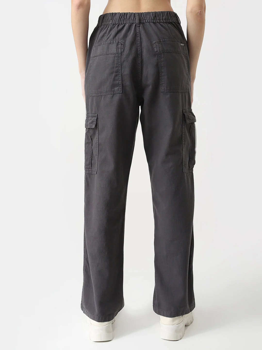 Women High-Rise Loose Fit Cargo - Image 3