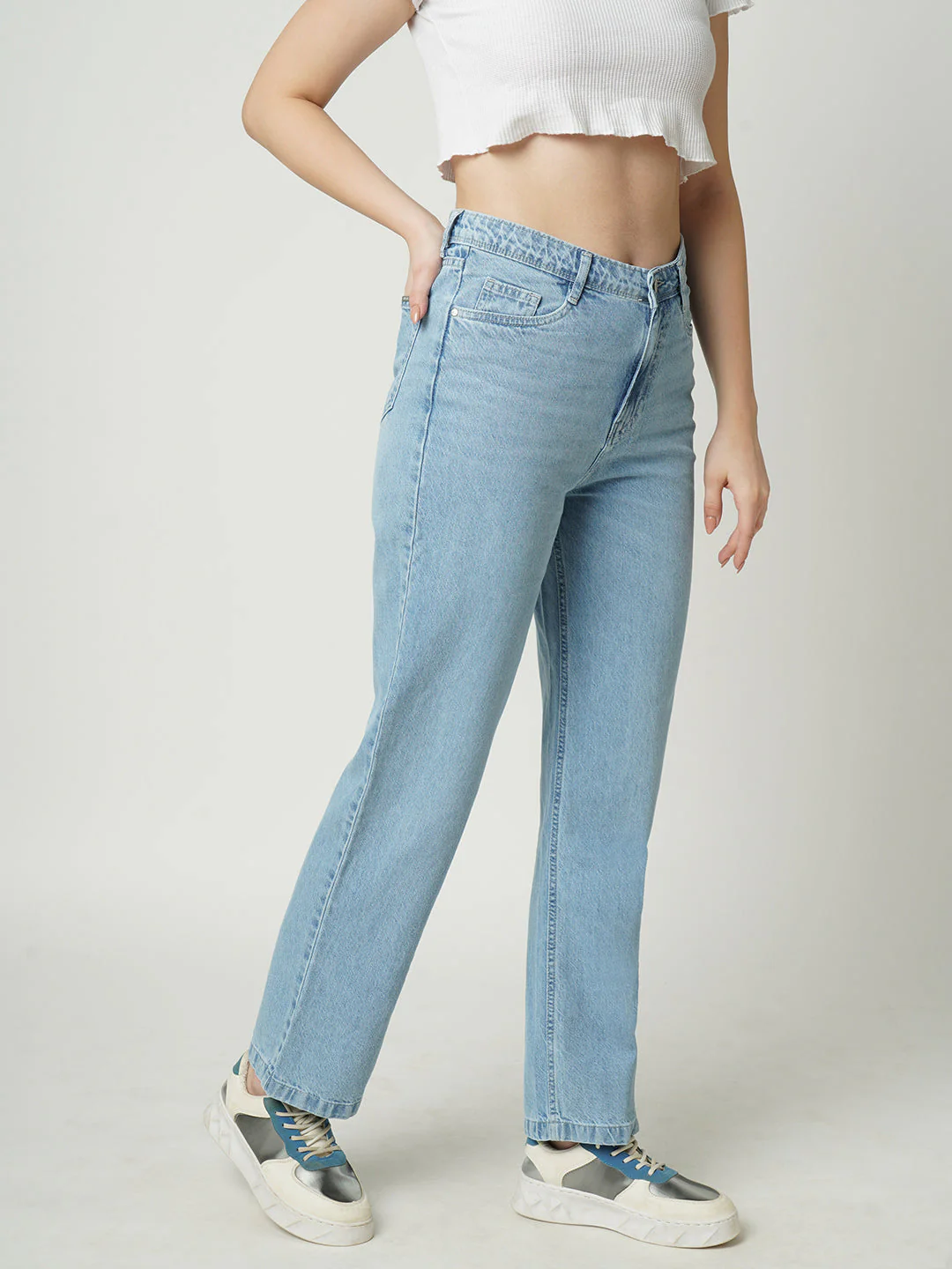 Women High-Rise Loose Straight Fit Jeans - Image 4