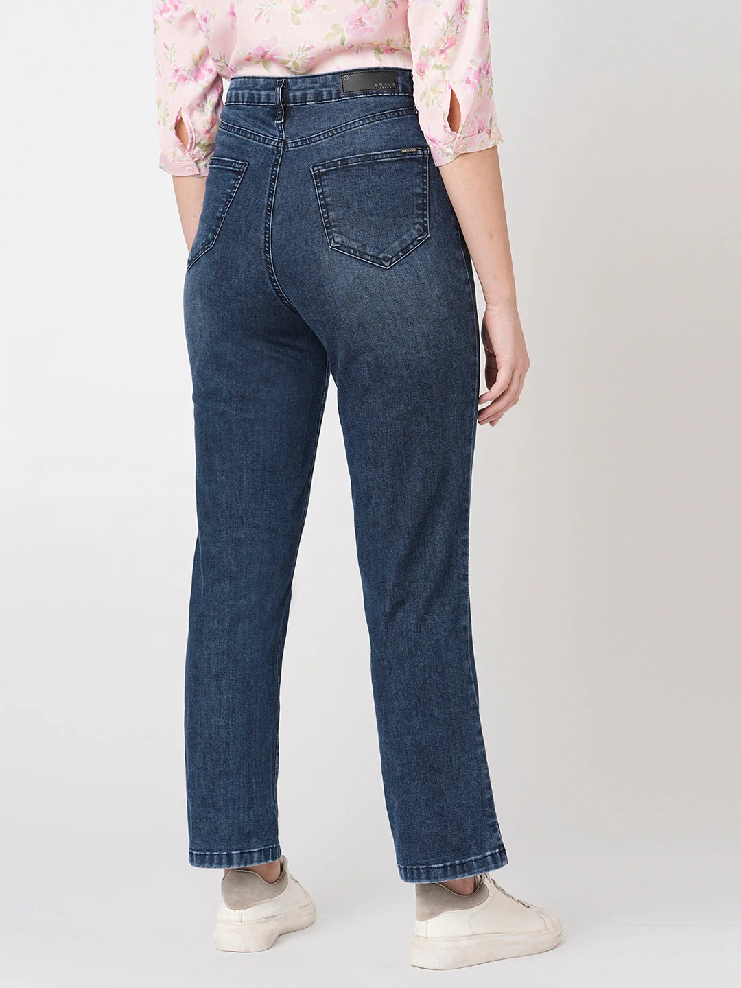 Women High-Rise Loose Straight Jeans - Image 3