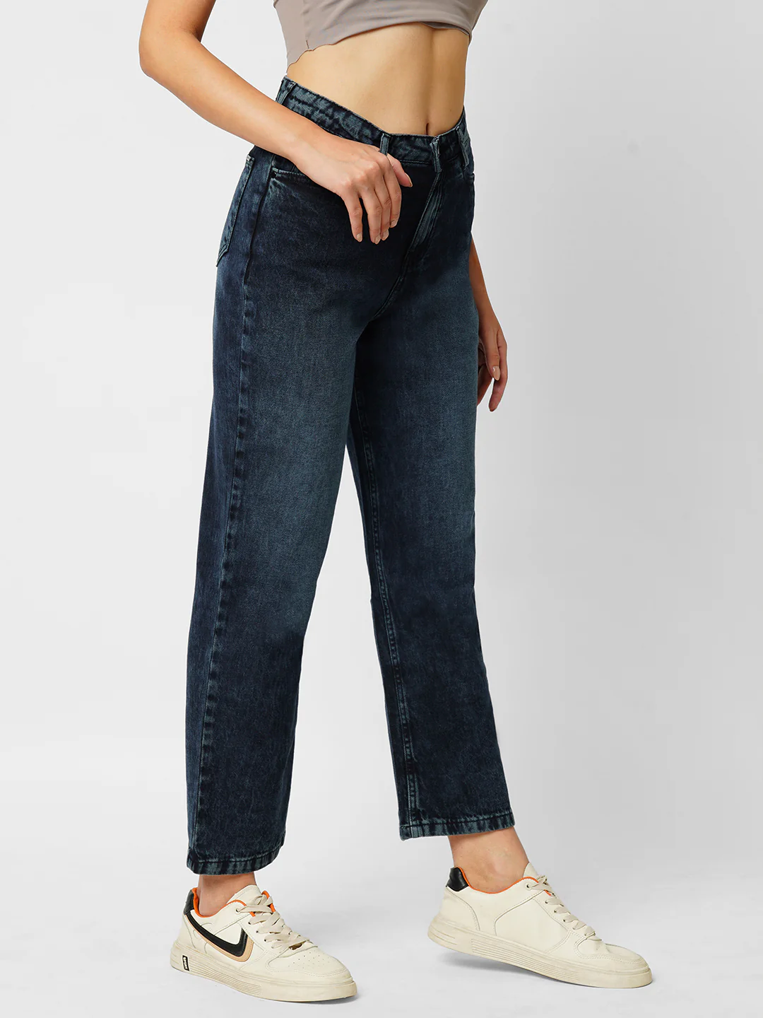 Women High-Rise Loose Straight Jeans - Image 5