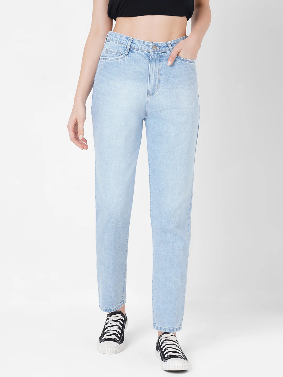 Women High-Rise Mom Fit Jeans - Image 2