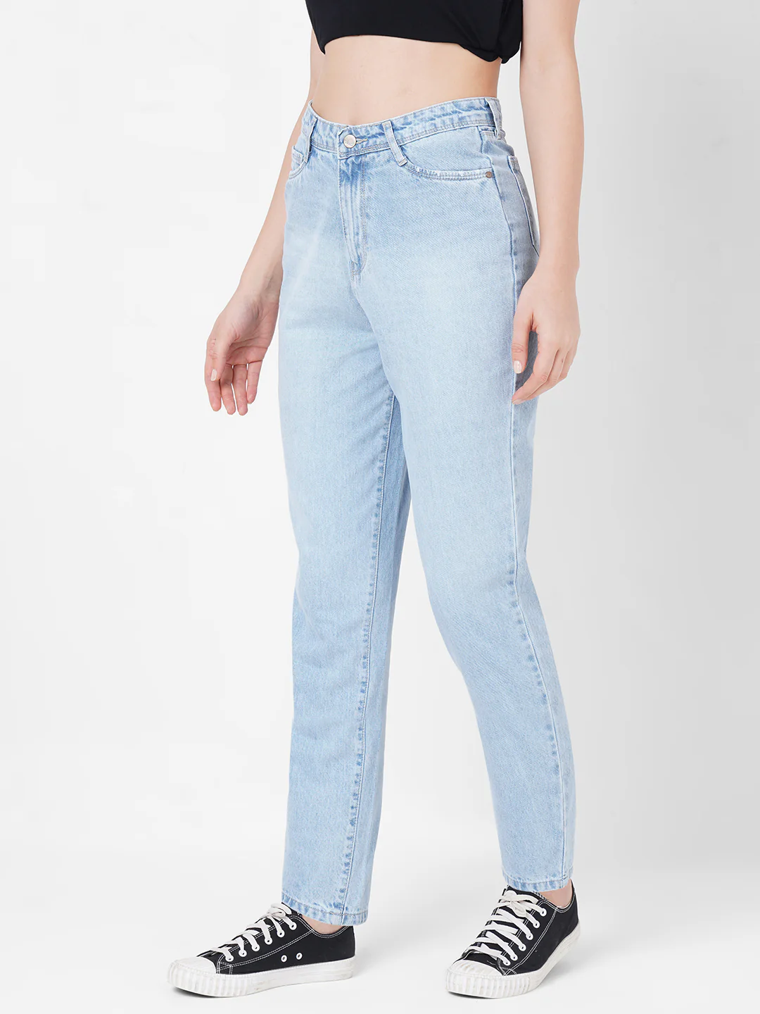 Women High-Rise Mom Fit Jeans - Image 6