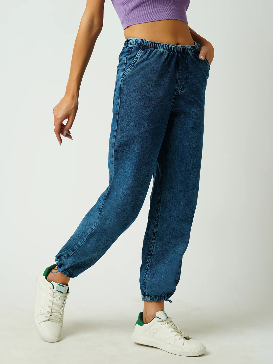 Women High-Rise Parachute Fit Jeans - Image 4