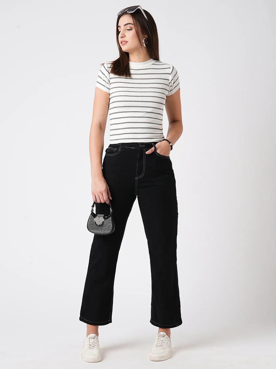 Women High-Rise Relaxed Straight Fit Jeans - Image 4
