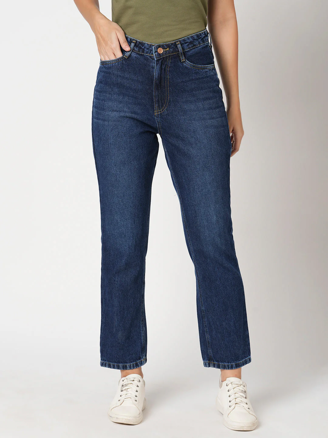 Women High-Rise Relaxed Straight Fit Jeans - Image 2