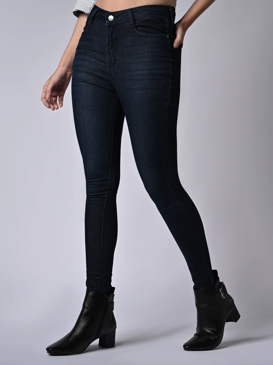Women High-Rise Skinny Fit Jeans - Image 4