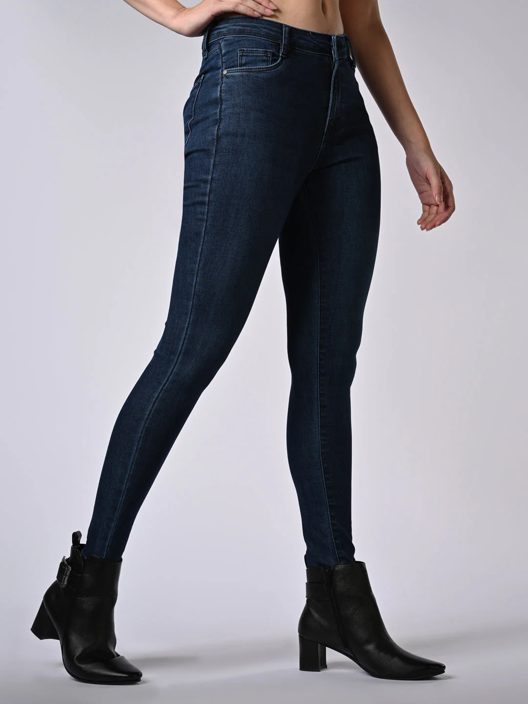 Women High-Rise Skinny Fit Jeans - Image 5