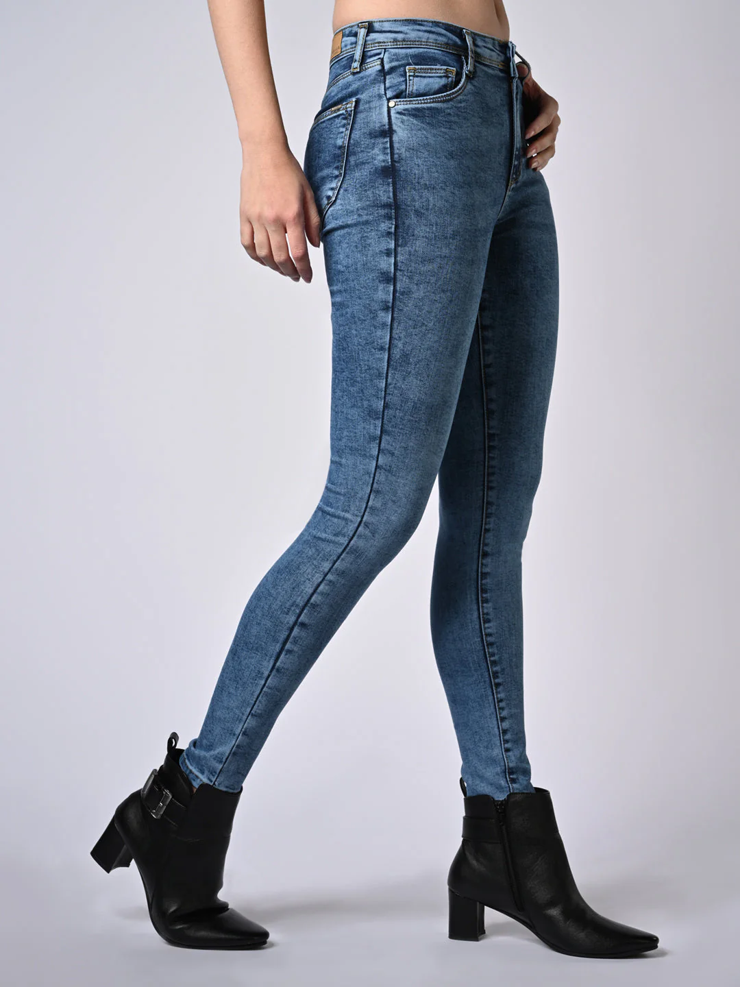 Women High-Rise Skinny Fit Jeans - Image 4