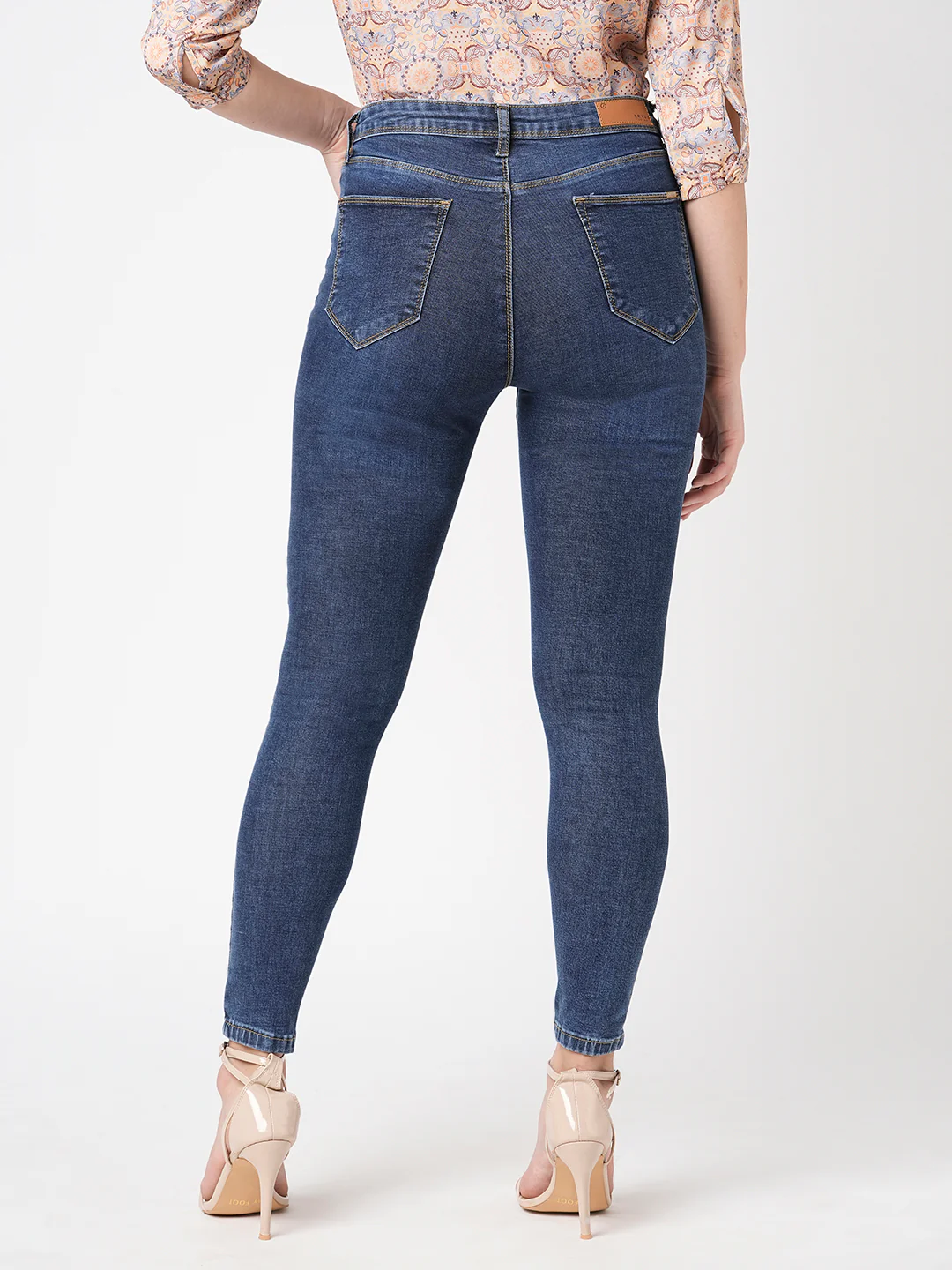 Women High-Rise Skinny Jeans - Image 3