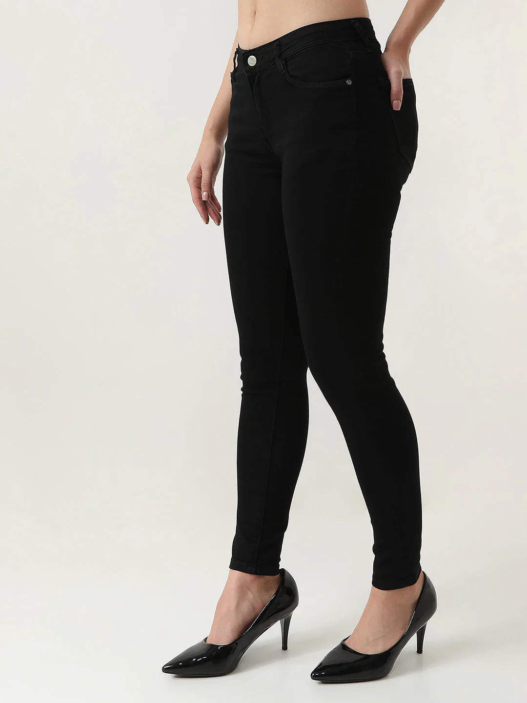 Women High-Rise Skinny Jeans - Image 4