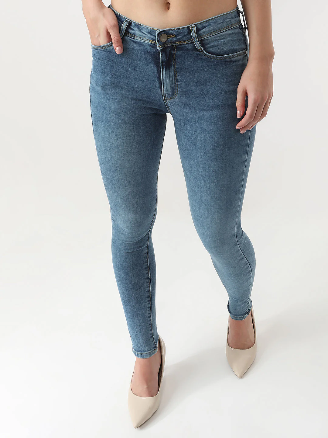 Women High-Rise Skinny Jeans - Image 2