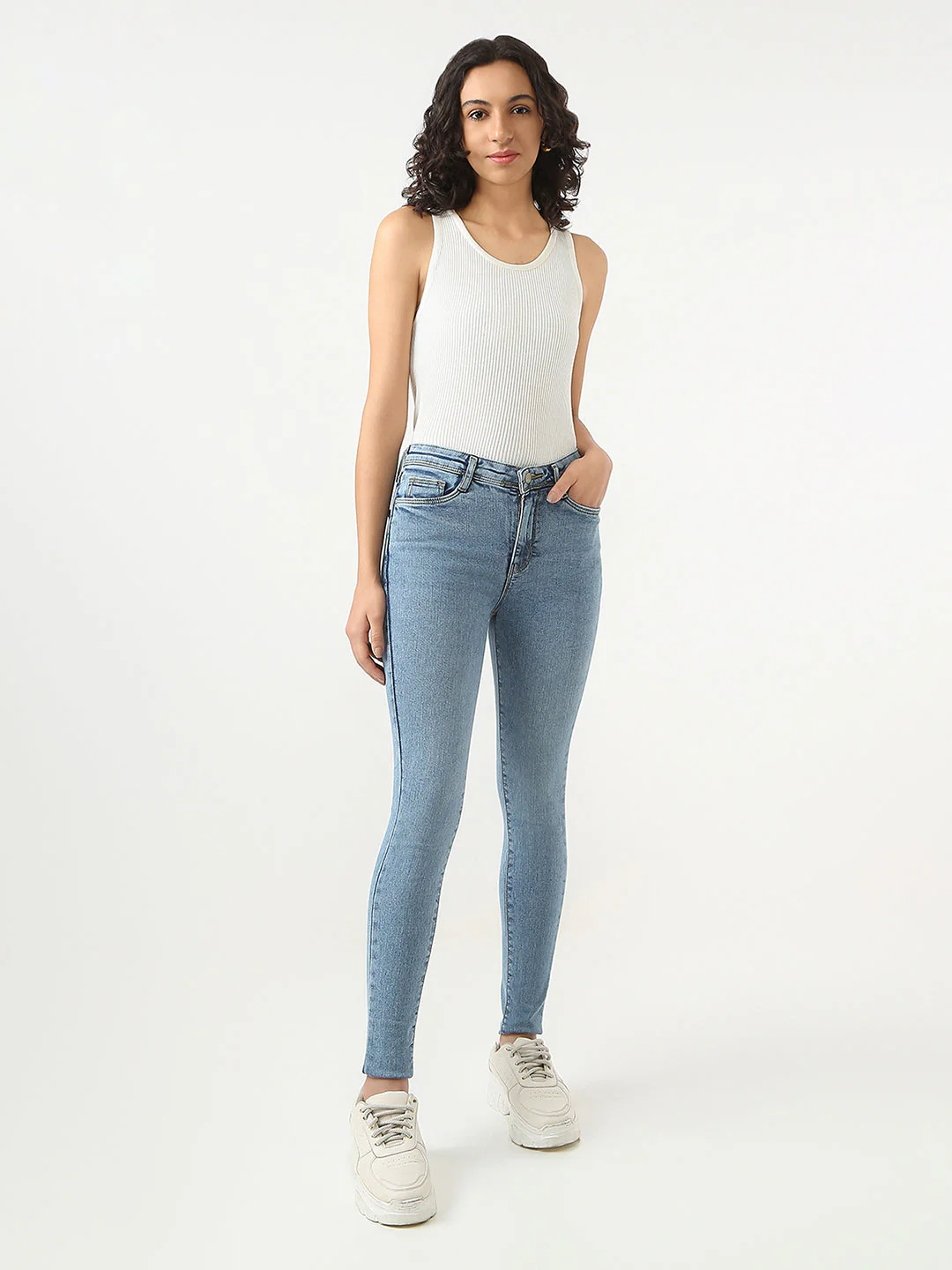 Women High-Rise Skinny Jeans