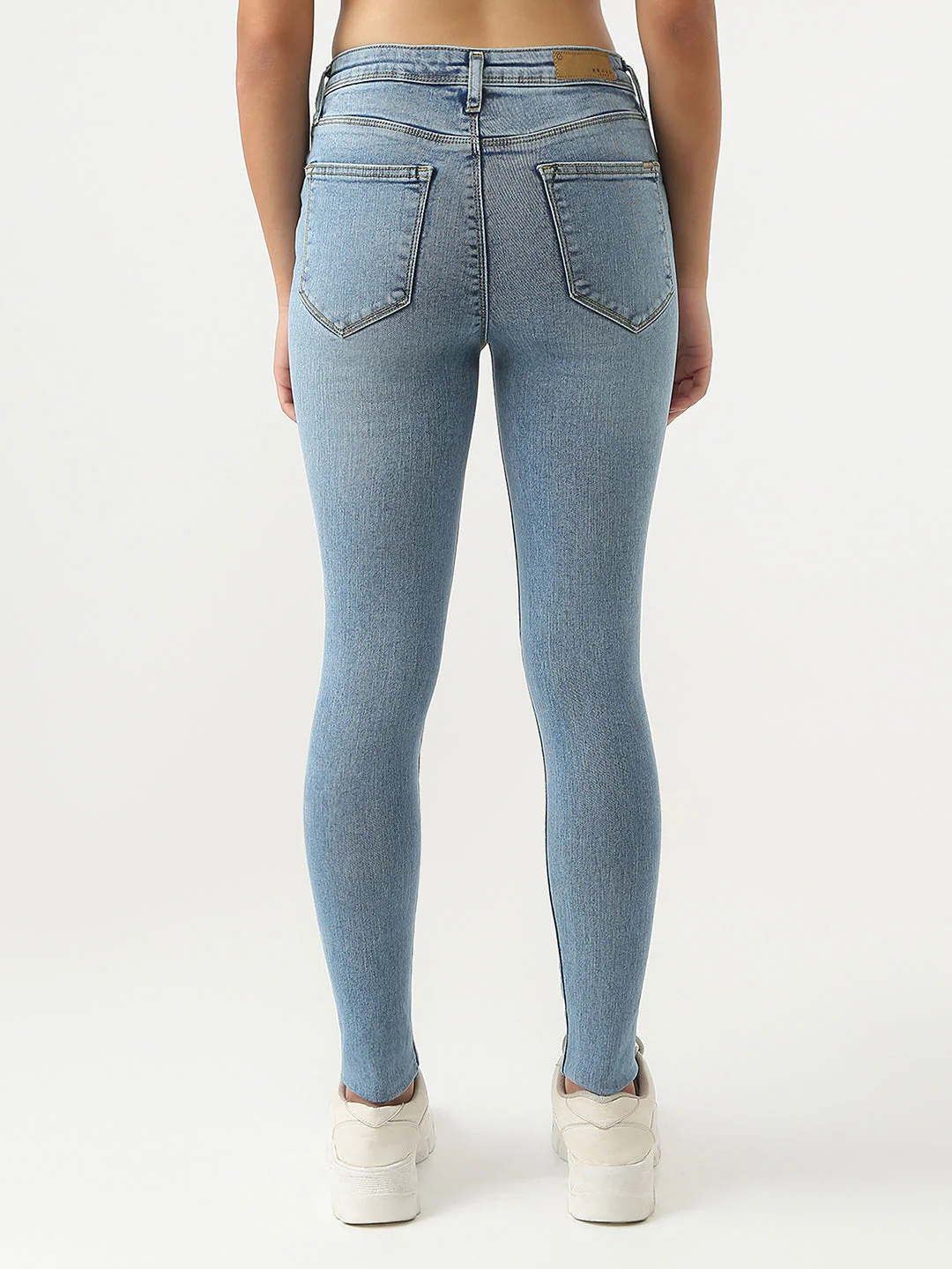 Women High-Rise Skinny Jeans - Image 3