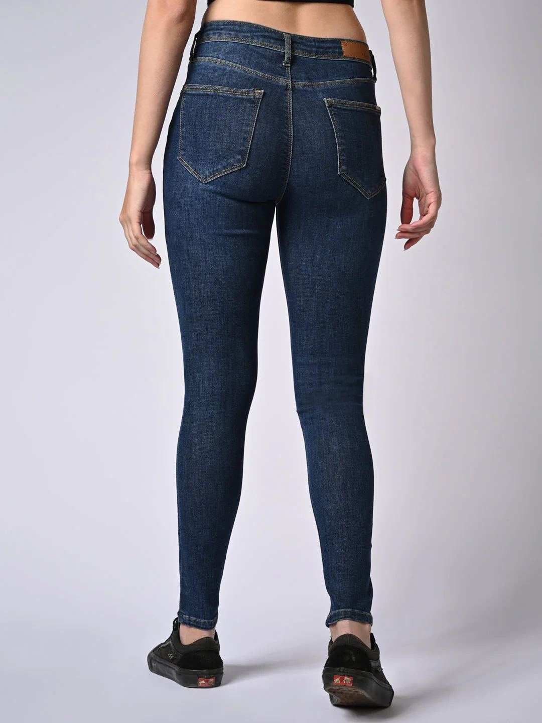 Women High-Rise Skinny Jeans - Image 3
