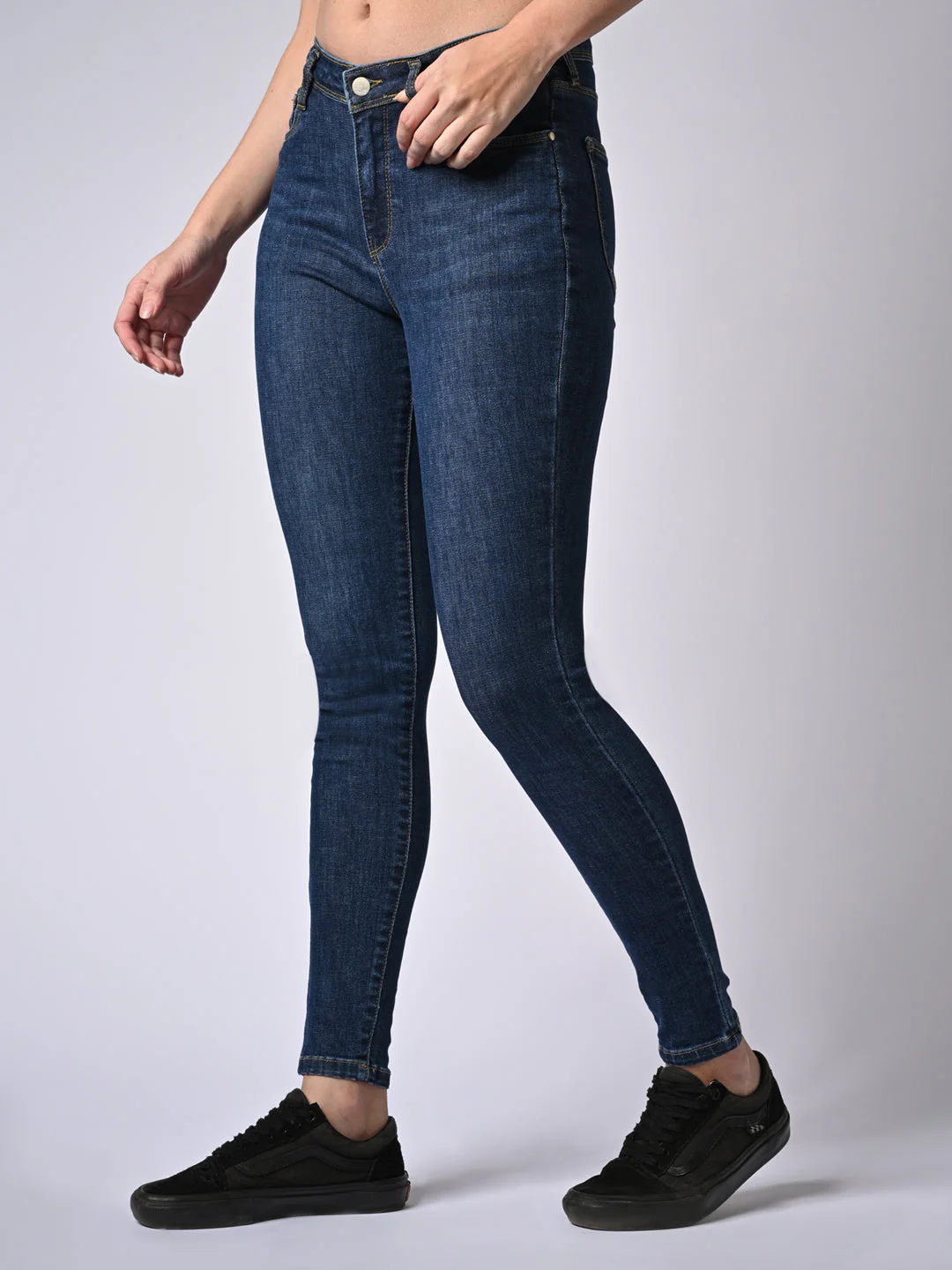 Women High-Rise Skinny Jeans - Image 5