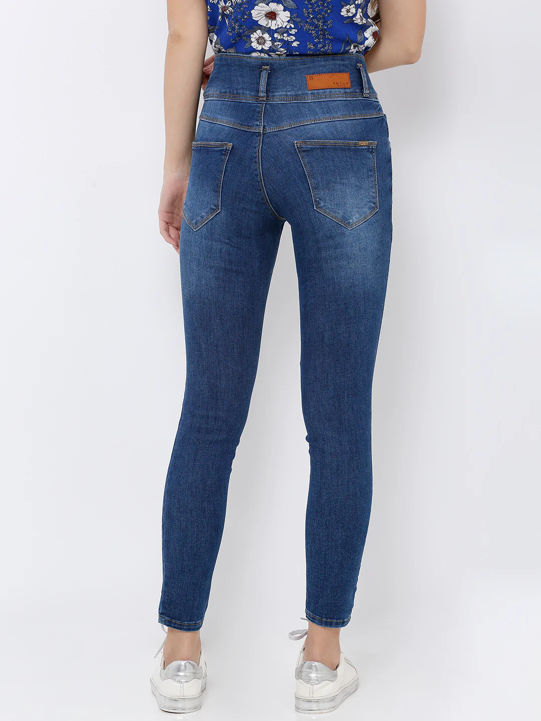 Women High-Rise Skinny Jeans - Image 3