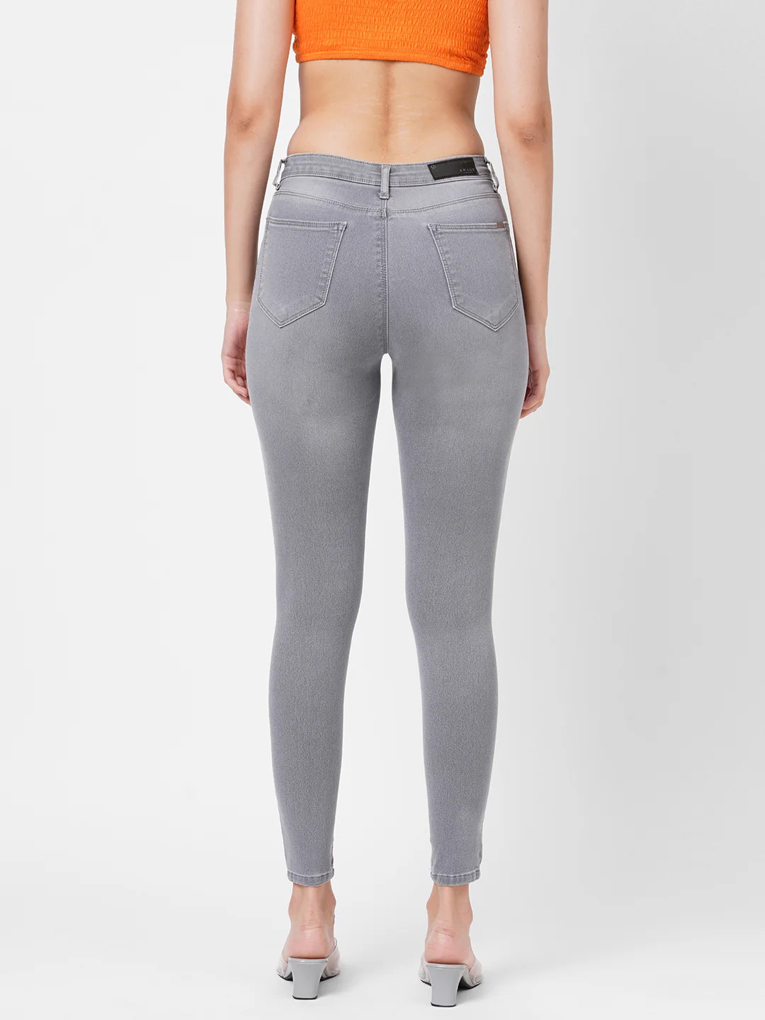 Women High-Rise Skinny Jeans - Image 3