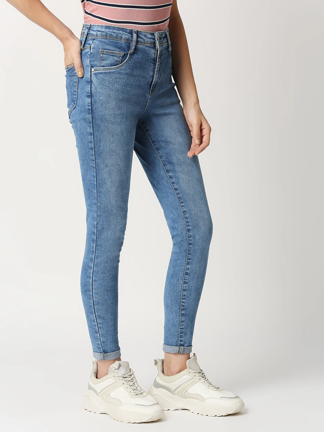 Women High-Rise Skinny Jeans - Image 4