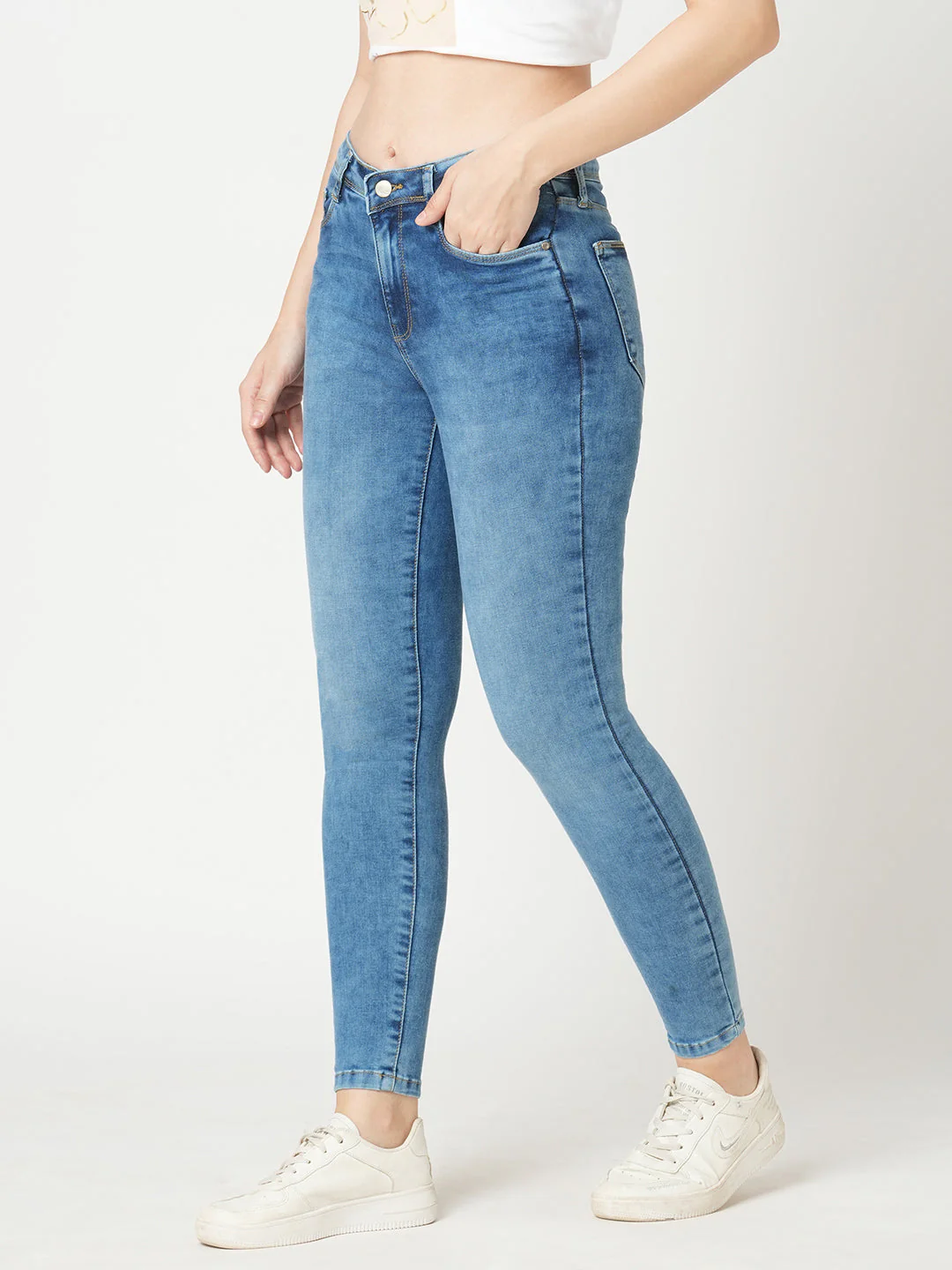 Women High-Rise Skinny Jeans - Image 5