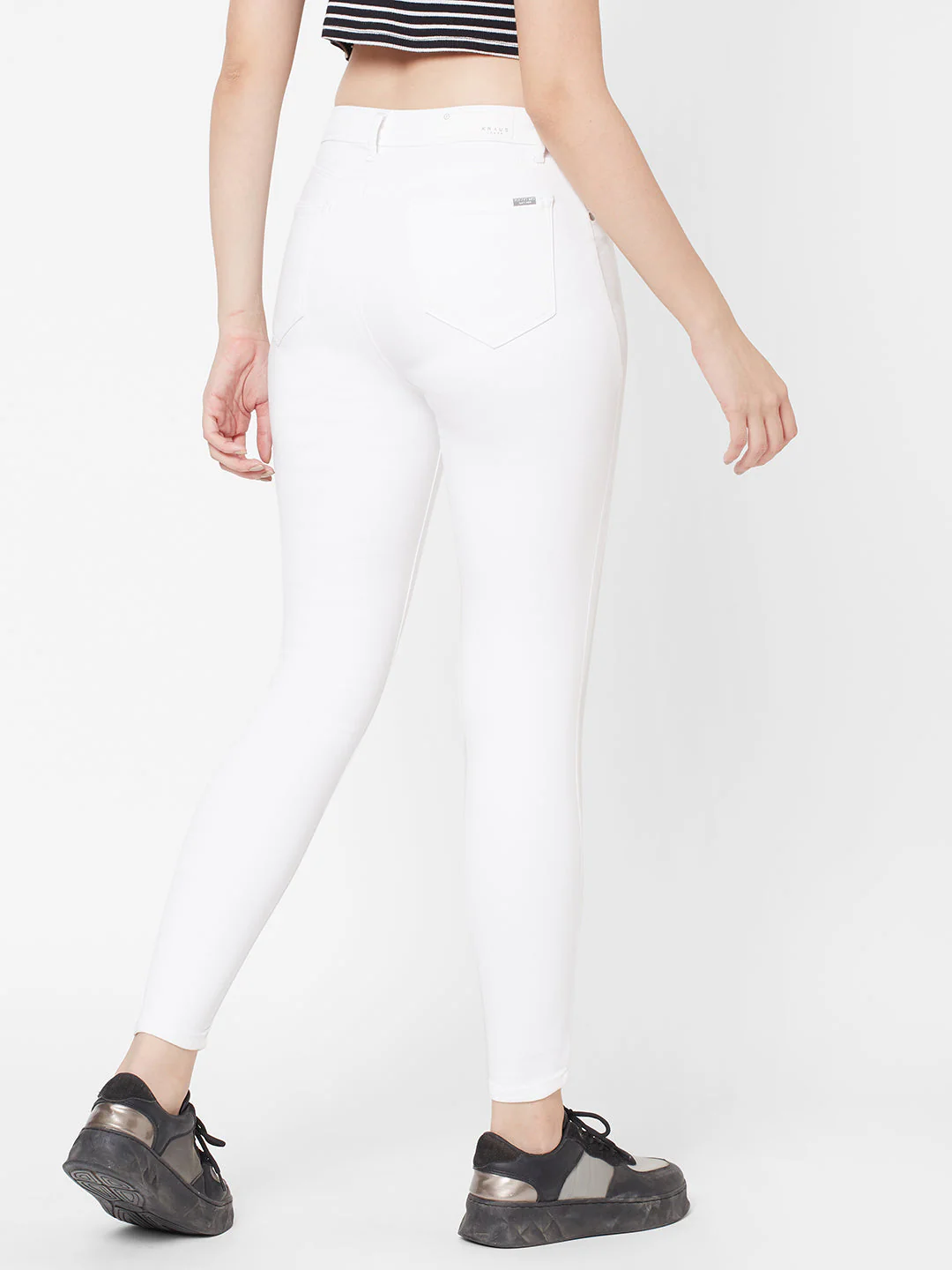 Women High-Rise Skinny Jeans - Image 3