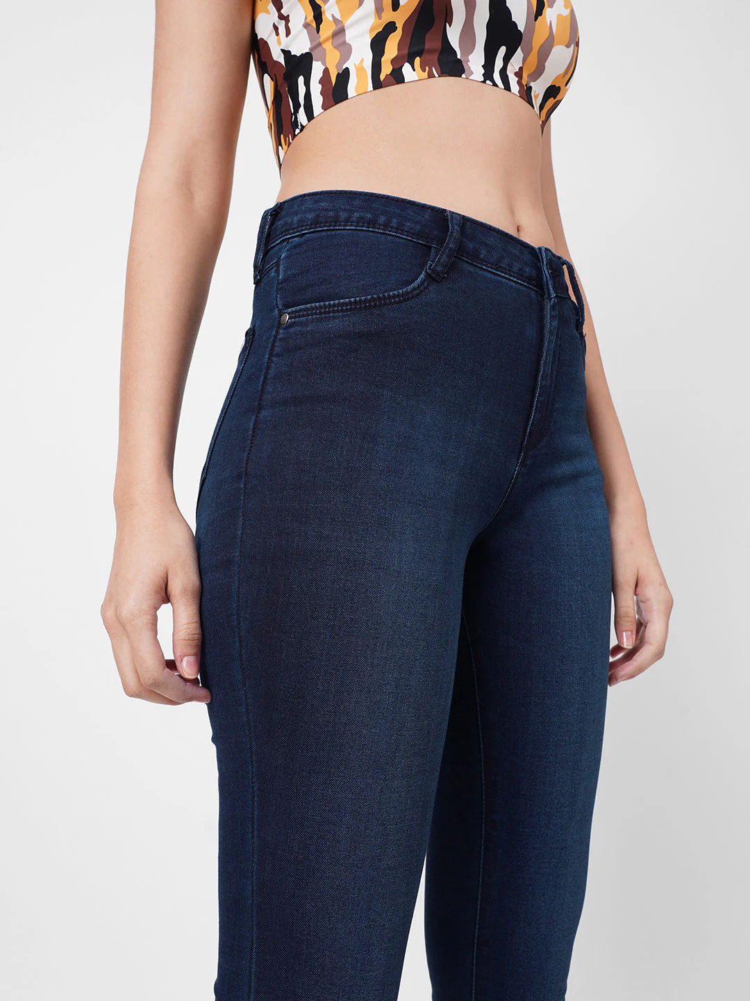 Women High-Rise Skinny Jeans - Image 5