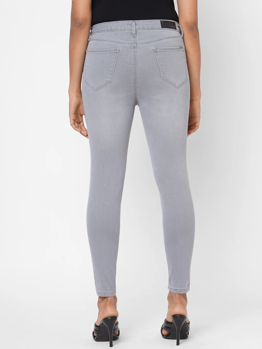 Women High-Rise Skinny Jeans - Image 3